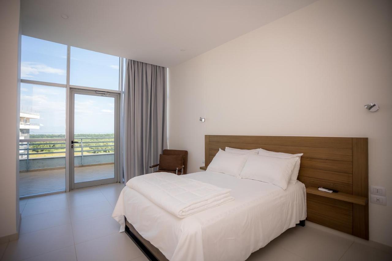 Sky Hotel Шкодер Экстерьер фото